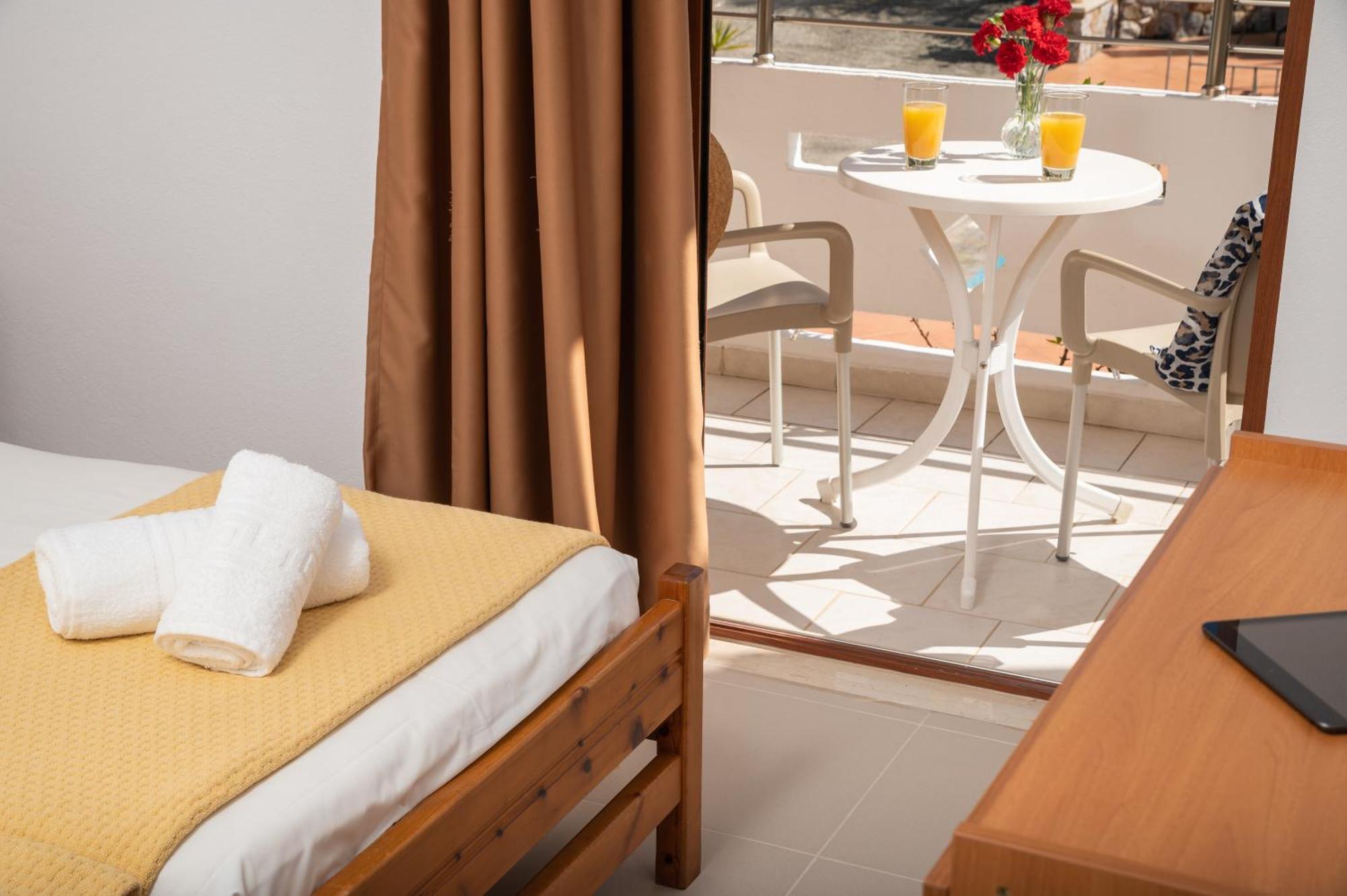 Aphrodite Apartments Kalyves Pokoj fotografie